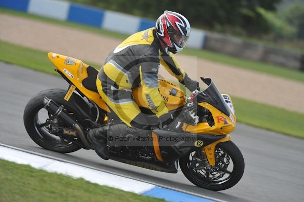 Motorcycle action photographs;Trackday digital images;donington;donington park leicestershire;donington photographs;event digital images;eventdigitalimages;no limits trackday;peter wileman photography;trackday;trackday photos