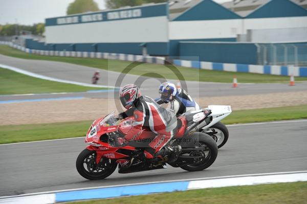 Motorcycle action photographs;Trackday digital images;donington;donington park leicestershire;donington photographs;event digital images;eventdigitalimages;no limits trackday;peter wileman photography;trackday;trackday photos