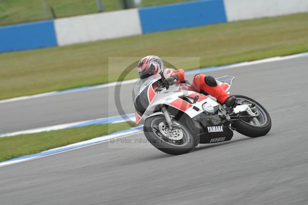 Motorcycle action photographs;Trackday digital images;donington;donington park leicestershire;donington photographs;event digital images;eventdigitalimages;no limits trackday;peter wileman photography;trackday;trackday photos