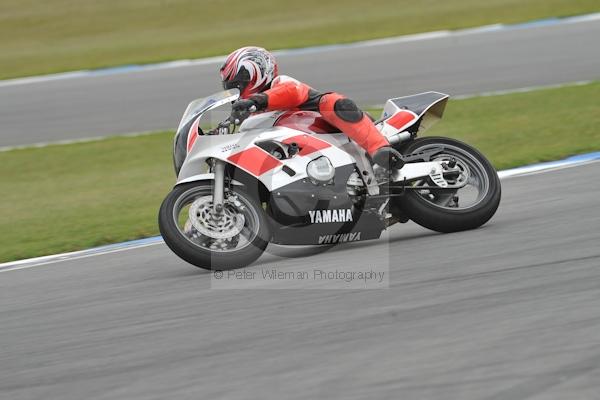 Motorcycle action photographs;Trackday digital images;donington;donington park leicestershire;donington photographs;event digital images;eventdigitalimages;no limits trackday;peter wileman photography;trackday;trackday photos