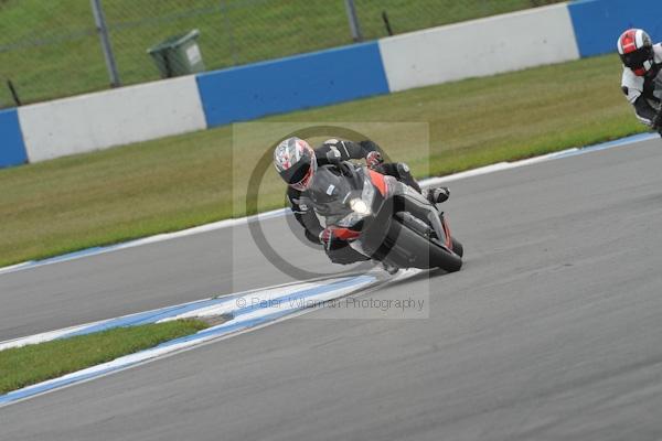 Motorcycle action photographs;Trackday digital images;donington;donington park leicestershire;donington photographs;event digital images;eventdigitalimages;no limits trackday;peter wileman photography;trackday;trackday photos