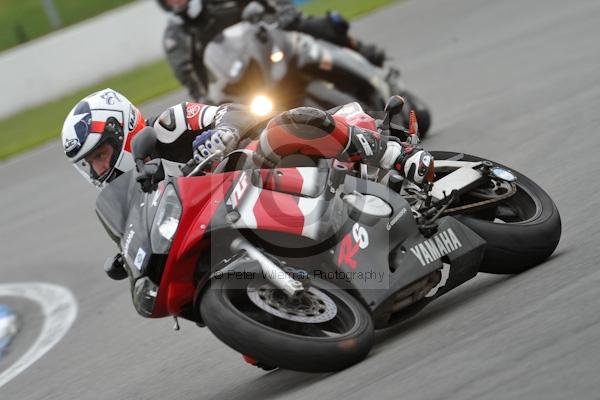 Motorcycle action photographs;Trackday digital images;donington;donington park leicestershire;donington photographs;event digital images;eventdigitalimages;no limits trackday;peter wileman photography;trackday;trackday photos