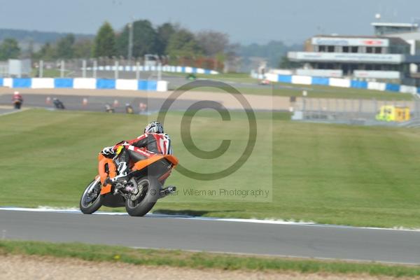 Motorcycle action photographs;Trackday digital images;donington;donington park leicestershire;donington photographs;event digital images;eventdigitalimages;no limits trackday;peter wileman photography;trackday;trackday photos