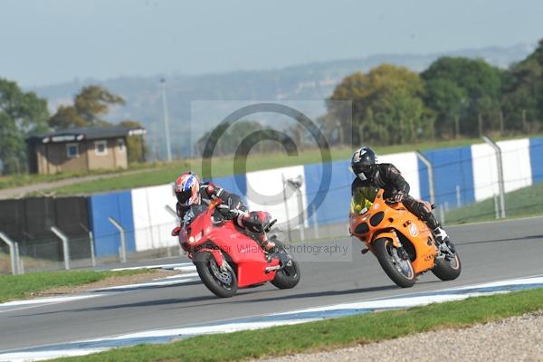 Motorcycle action photographs;Trackday digital images;donington;donington park leicestershire;donington photographs;event digital images;eventdigitalimages;no limits trackday;peter wileman photography;trackday;trackday photos