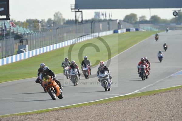 Motorcycle action photographs;Trackday digital images;donington;donington park leicestershire;donington photographs;event digital images;eventdigitalimages;no limits trackday;peter wileman photography;trackday;trackday photos