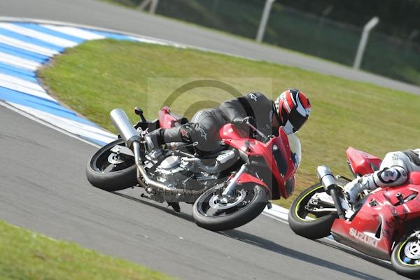 Motorcycle action photographs;Trackday digital images;donington;donington park leicestershire;donington photographs;event digital images;eventdigitalimages;no limits trackday;peter wileman photography;trackday;trackday photos