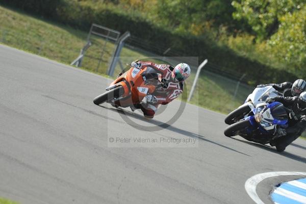 Motorcycle action photographs;Trackday digital images;donington;donington park leicestershire;donington photographs;event digital images;eventdigitalimages;no limits trackday;peter wileman photography;trackday;trackday photos