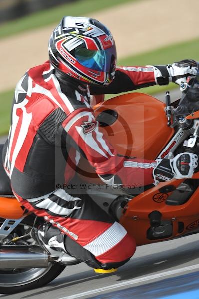 Motorcycle action photographs;Trackday digital images;donington;donington park leicestershire;donington photographs;event digital images;eventdigitalimages;no limits trackday;peter wileman photography;trackday;trackday photos