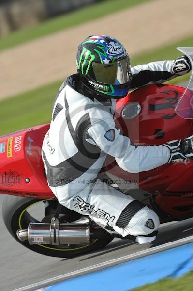 Motorcycle action photographs;Trackday digital images;donington;donington park leicestershire;donington photographs;event digital images;eventdigitalimages;no limits trackday;peter wileman photography;trackday;trackday photos