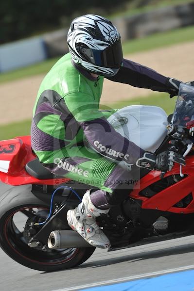 Motorcycle action photographs;Trackday digital images;donington;donington park leicestershire;donington photographs;event digital images;eventdigitalimages;no limits trackday;peter wileman photography;trackday;trackday photos