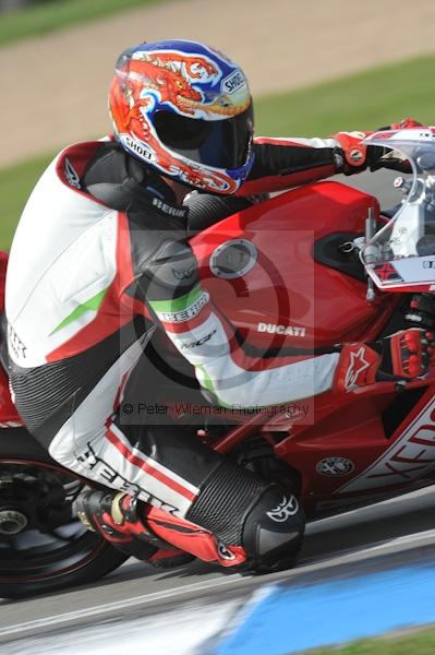 Motorcycle action photographs;Trackday digital images;donington;donington park leicestershire;donington photographs;event digital images;eventdigitalimages;no limits trackday;peter wileman photography;trackday;trackday photos