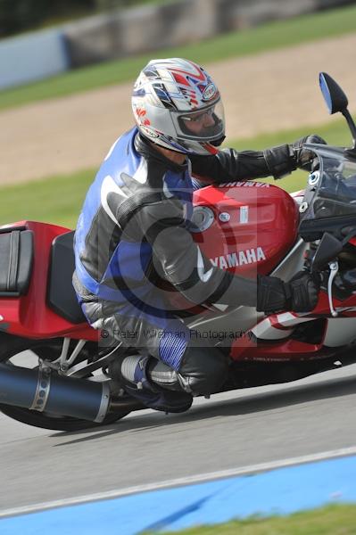 Motorcycle action photographs;Trackday digital images;donington;donington park leicestershire;donington photographs;event digital images;eventdigitalimages;no limits trackday;peter wileman photography;trackday;trackday photos