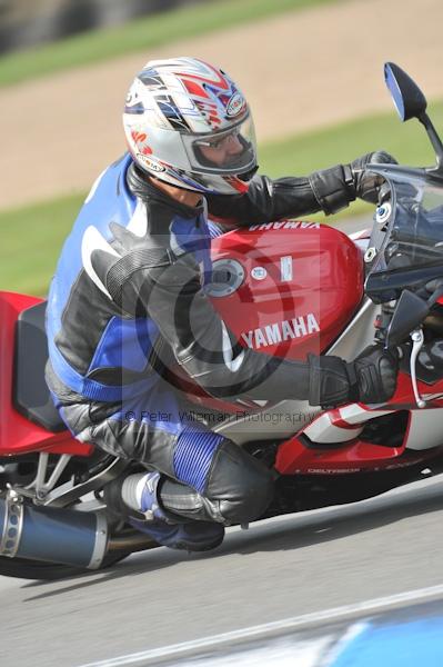 Motorcycle action photographs;Trackday digital images;donington;donington park leicestershire;donington photographs;event digital images;eventdigitalimages;no limits trackday;peter wileman photography;trackday;trackday photos