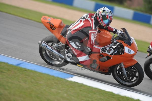 Motorcycle action photographs;Trackday digital images;donington;donington park leicestershire;donington photographs;event digital images;eventdigitalimages;no limits trackday;peter wileman photography;trackday;trackday photos