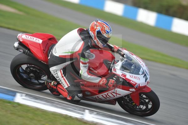 Motorcycle action photographs;Trackday digital images;donington;donington park leicestershire;donington photographs;event digital images;eventdigitalimages;no limits trackday;peter wileman photography;trackday;trackday photos