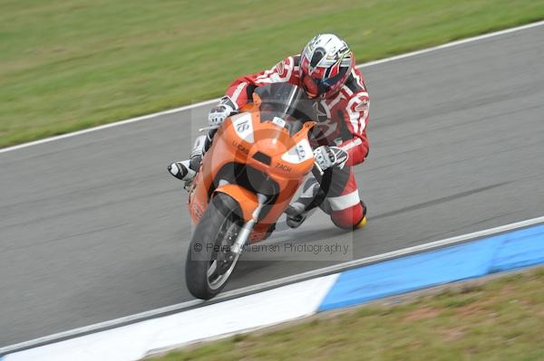 Motorcycle action photographs;Trackday digital images;donington;donington park leicestershire;donington photographs;event digital images;eventdigitalimages;no limits trackday;peter wileman photography;trackday;trackday photos