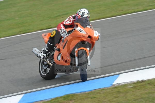 Motorcycle action photographs;Trackday digital images;donington;donington park leicestershire;donington photographs;event digital images;eventdigitalimages;no limits trackday;peter wileman photography;trackday;trackday photos
