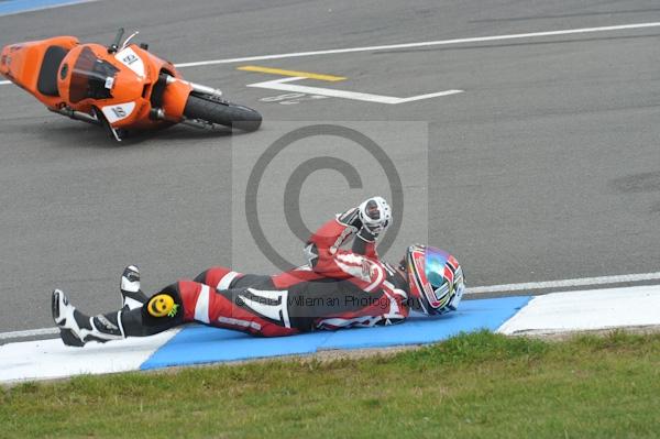 Motorcycle action photographs;Trackday digital images;donington;donington park leicestershire;donington photographs;event digital images;eventdigitalimages;no limits trackday;peter wileman photography;trackday;trackday photos