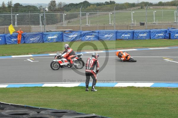 Motorcycle action photographs;Trackday digital images;donington;donington park leicestershire;donington photographs;event digital images;eventdigitalimages;no limits trackday;peter wileman photography;trackday;trackday photos