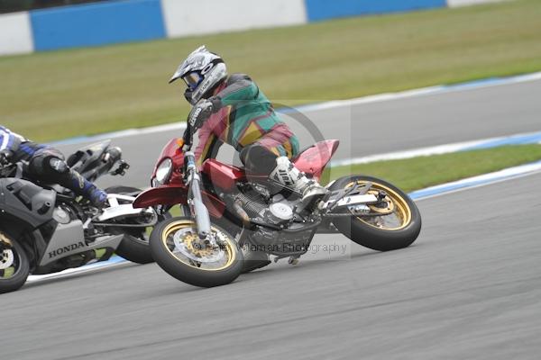 Motorcycle action photographs;Trackday digital images;donington;donington park leicestershire;donington photographs;event digital images;eventdigitalimages;no limits trackday;peter wileman photography;trackday;trackday photos