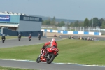 Motorcycle-action-photographs;Trackday-digital-images;donington;donington-park-leicestershire;donington-photographs;event-digital-images;eventdigitalimages;no-limits-trackday;peter-wileman-photography;trackday;trackday-photos