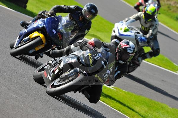 Motorcycle action photographs;Trackday digital images;cadwell;cadwell park photographs;event digital images;eventdigitalimages;motor racing louth lincolnshire;no limits trackday;peter wileman photography;trackday;trackday photos