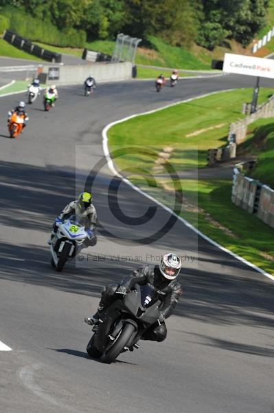 Motorcycle action photographs;Trackday digital images;cadwell;cadwell park photographs;event digital images;eventdigitalimages;motor racing louth lincolnshire;no limits trackday;peter wileman photography;trackday;trackday photos