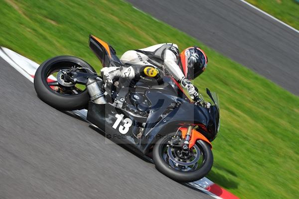 Motorcycle action photographs;Trackday digital images;cadwell;cadwell park photographs;event digital images;eventdigitalimages;motor racing louth lincolnshire;no limits trackday;peter wileman photography;trackday;trackday photos