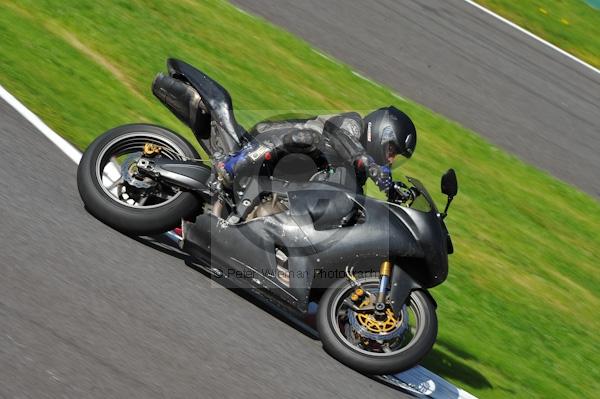 Motorcycle action photographs;Trackday digital images;cadwell;cadwell park photographs;event digital images;eventdigitalimages;motor racing louth lincolnshire;no limits trackday;peter wileman photography;trackday;trackday photos
