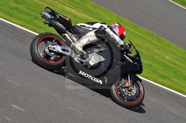 Motorcycle action photographs;Trackday digital images;cadwell;cadwell park photographs;event digital images;eventdigitalimages;motor racing louth lincolnshire;no limits trackday;peter wileman photography;trackday;trackday photos