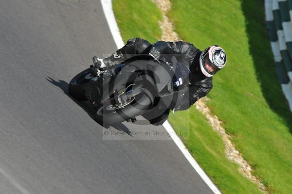 Motorcycle action photographs;Trackday digital images;cadwell;cadwell park photographs;event digital images;eventdigitalimages;motor racing louth lincolnshire;no limits trackday;peter wileman photography;trackday;trackday photos
