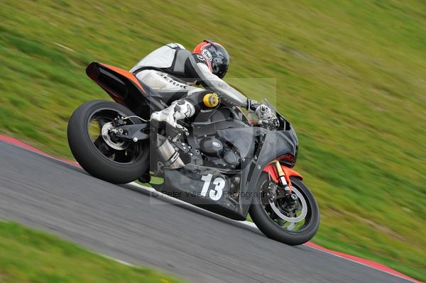 Motorcycle action photographs;Trackday digital images;cadwell;cadwell park photographs;event digital images;eventdigitalimages;motor racing louth lincolnshire;no limits trackday;peter wileman photography;trackday;trackday photos