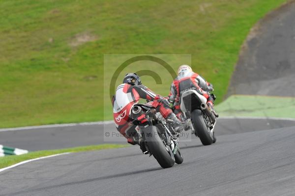 Motorcycle action photographs;Trackday digital images;cadwell;cadwell park photographs;event digital images;eventdigitalimages;motor racing louth lincolnshire;no limits trackday;peter wileman photography;trackday;trackday photos