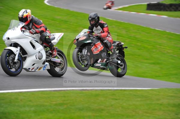 Motorcycle action photographs;Trackday digital images;cadwell;cadwell park photographs;event digital images;eventdigitalimages;motor racing louth lincolnshire;no limits trackday;peter wileman photography;trackday;trackday photos