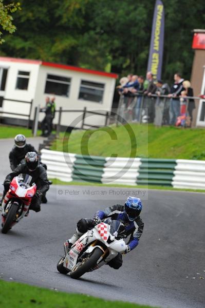 Motorcycle action photographs;Trackday digital images;cadwell;cadwell park photographs;event digital images;eventdigitalimages;motor racing louth lincolnshire;no limits trackday;peter wileman photography;trackday;trackday photos