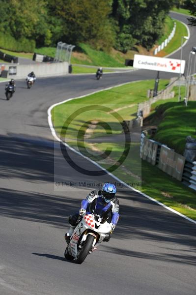 Motorcycle action photographs;Trackday digital images;cadwell;cadwell park photographs;event digital images;eventdigitalimages;motor racing louth lincolnshire;no limits trackday;peter wileman photography;trackday;trackday photos