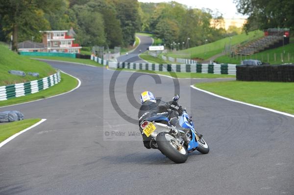 Motorcycle action photographs;Trackday digital images;cadwell;cadwell park photographs;event digital images;eventdigitalimages;motor racing louth lincolnshire;no limits trackday;peter wileman photography;trackday;trackday photos