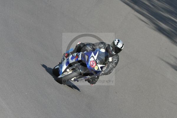 Motorcycle action photographs;Trackday digital images;cadwell;cadwell park photographs;event digital images;eventdigitalimages;motor racing louth lincolnshire;no limits trackday;peter wileman photography;trackday;trackday photos