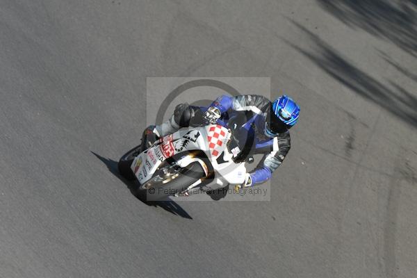 Motorcycle action photographs;Trackday digital images;cadwell;cadwell park photographs;event digital images;eventdigitalimages;motor racing louth lincolnshire;no limits trackday;peter wileman photography;trackday;trackday photos