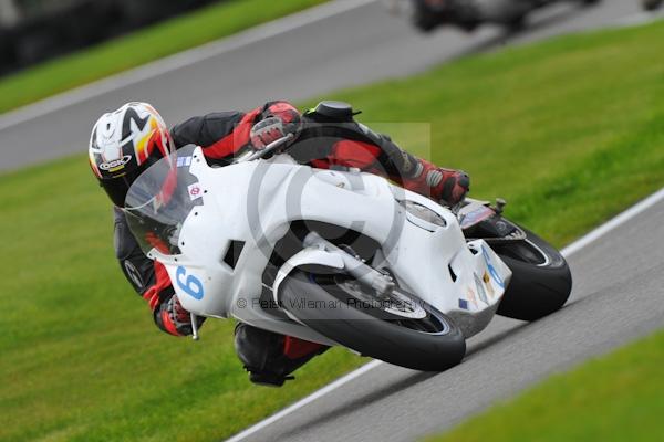 Motorcycle action photographs;Trackday digital images;cadwell;cadwell park photographs;event digital images;eventdigitalimages;motor racing louth lincolnshire;no limits trackday;peter wileman photography;trackday;trackday photos
