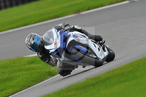 Motorcycle action photographs;Trackday digital images;cadwell;cadwell park photographs;event digital images;eventdigitalimages;motor racing louth lincolnshire;no limits trackday;peter wileman photography;trackday;trackday photos