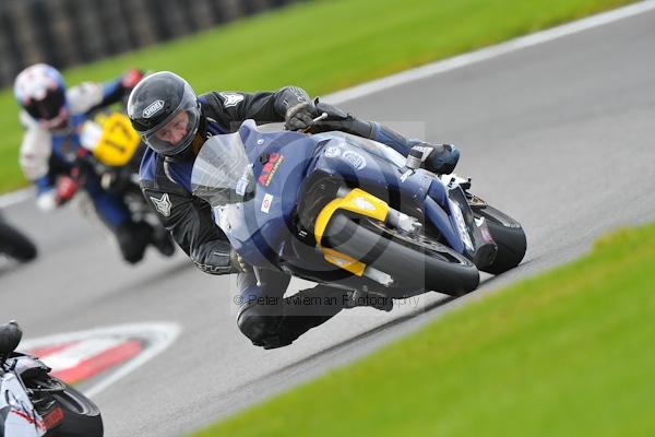 Motorcycle action photographs;Trackday digital images;cadwell;cadwell park photographs;event digital images;eventdigitalimages;motor racing louth lincolnshire;no limits trackday;peter wileman photography;trackday;trackday photos