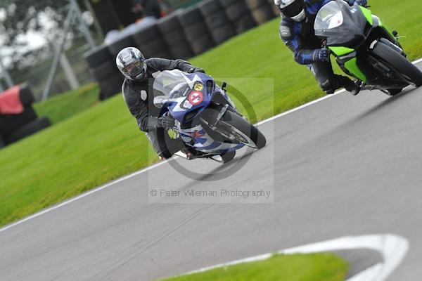 Motorcycle action photographs;Trackday digital images;cadwell;cadwell park photographs;event digital images;eventdigitalimages;motor racing louth lincolnshire;no limits trackday;peter wileman photography;trackday;trackday photos