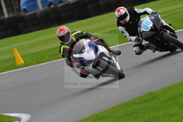 Motorcycle action photographs;Trackday digital images;cadwell;cadwell park photographs;event digital images;eventdigitalimages;motor racing louth lincolnshire;no limits trackday;peter wileman photography;trackday;trackday photos