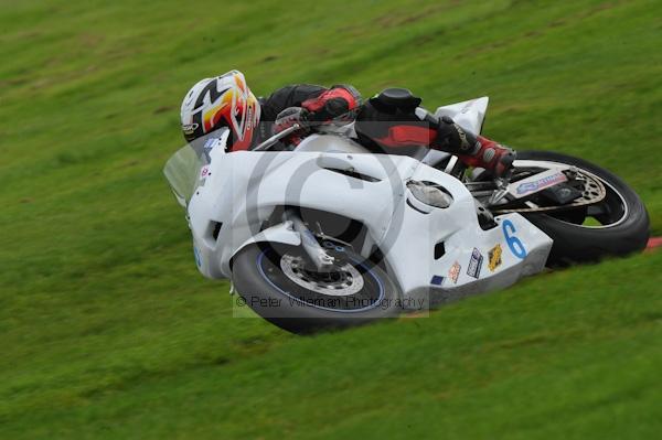 Motorcycle action photographs;Trackday digital images;cadwell;cadwell park photographs;event digital images;eventdigitalimages;motor racing louth lincolnshire;no limits trackday;peter wileman photography;trackday;trackday photos