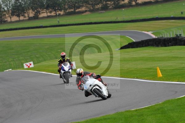 Motorcycle action photographs;Trackday digital images;cadwell;cadwell park photographs;event digital images;eventdigitalimages;motor racing louth lincolnshire;no limits trackday;peter wileman photography;trackday;trackday photos