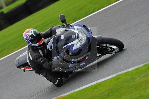 Motorcycle action photographs;Trackday digital images;cadwell;cadwell park photographs;event digital images;eventdigitalimages;motor racing louth lincolnshire;no limits trackday;peter wileman photography;trackday;trackday photos