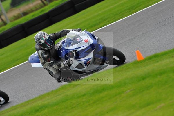 Motorcycle action photographs;Trackday digital images;cadwell;cadwell park photographs;event digital images;eventdigitalimages;motor racing louth lincolnshire;no limits trackday;peter wileman photography;trackday;trackday photos