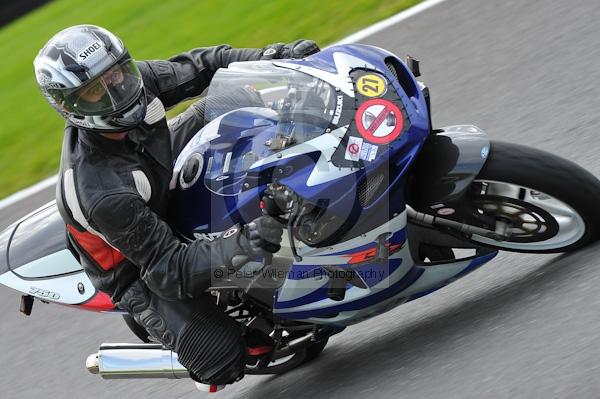 Motorcycle action photographs;Trackday digital images;cadwell;cadwell park photographs;event digital images;eventdigitalimages;motor racing louth lincolnshire;no limits trackday;peter wileman photography;trackday;trackday photos