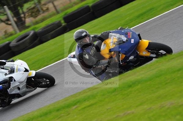 Motorcycle action photographs;Trackday digital images;cadwell;cadwell park photographs;event digital images;eventdigitalimages;motor racing louth lincolnshire;no limits trackday;peter wileman photography;trackday;trackday photos